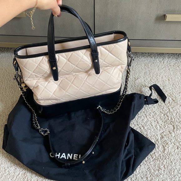 Chanel medium Gabrielle with top handle. - Picture 3 of 16